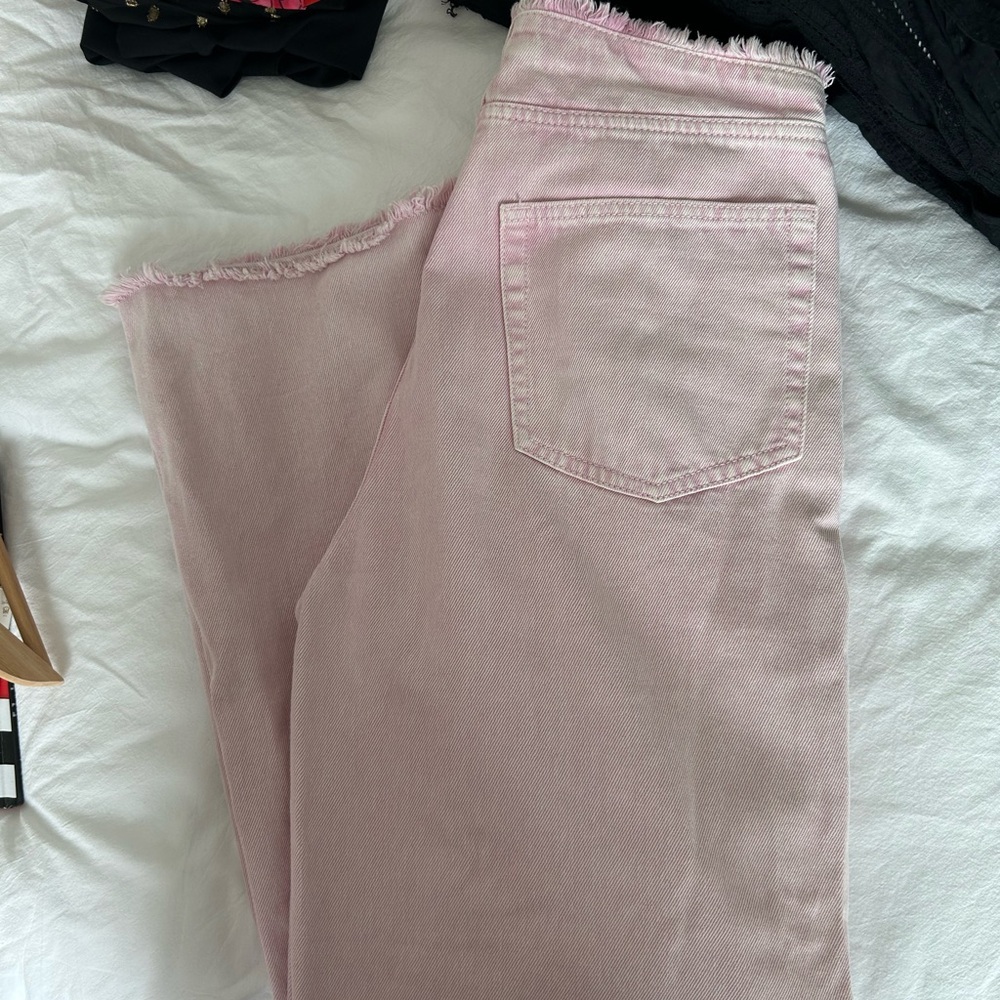 Pink Frayed Hem Jeans